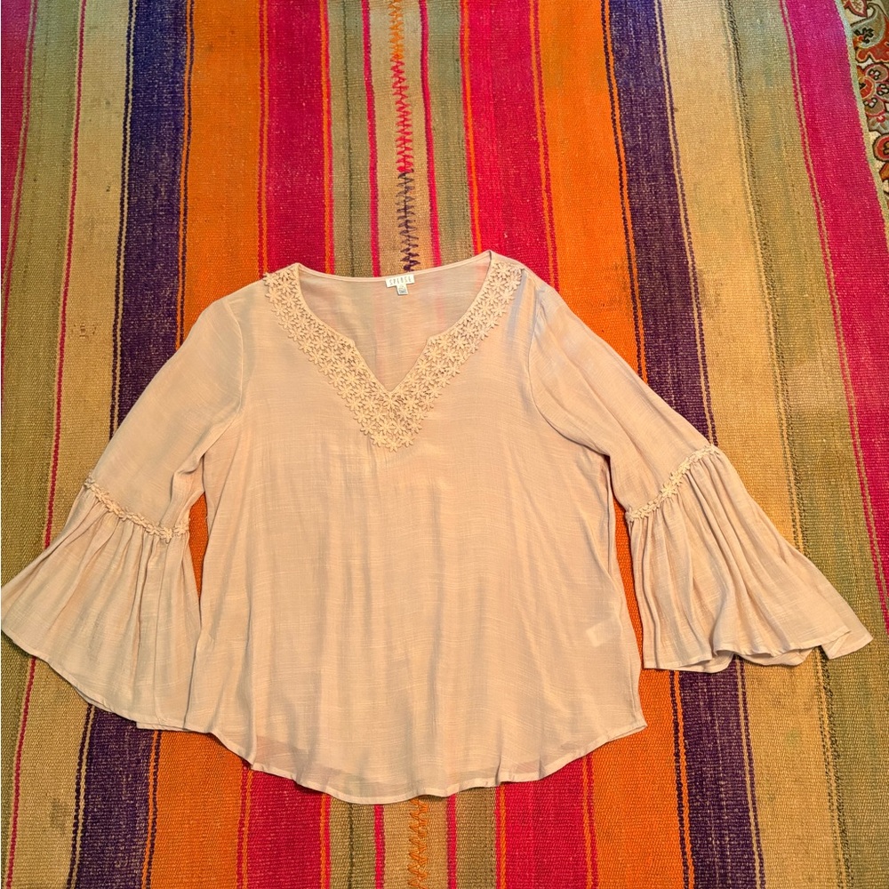 Spense Cream Bell Sleeve Blouse